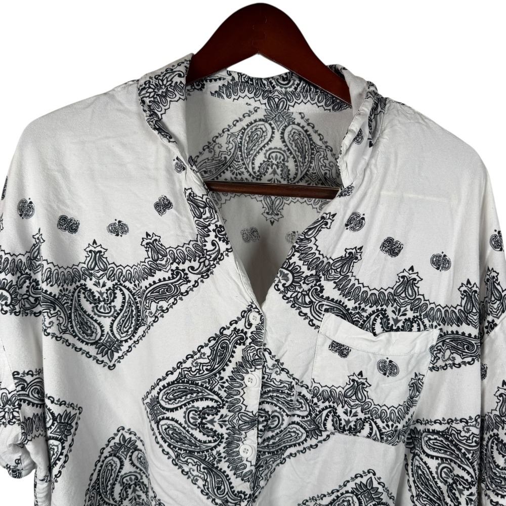 ASOS DESIGN Scarf Print‎ Short Sleeve Shirt & Pajama Set bandana Print Size 14
